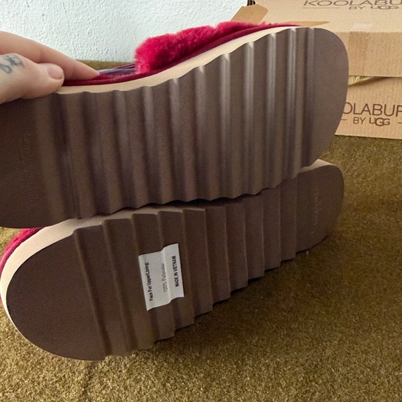NIB Koolaburra by UGG Fuzz'n II Slide Sandals Womens 10 - Picture 5 of 5